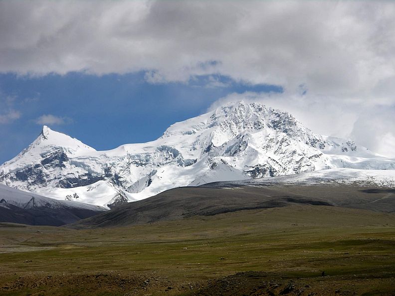 Shishapangma